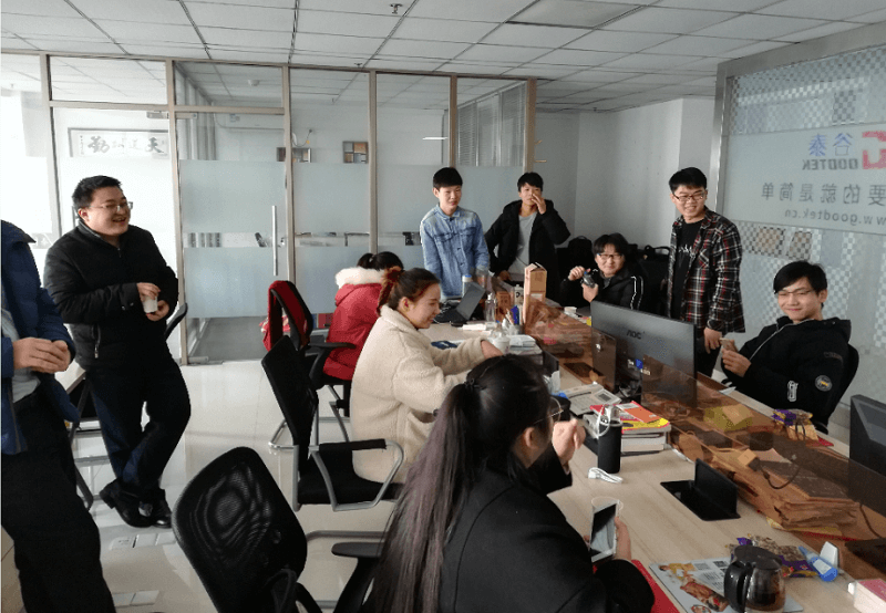 衣湃軟件團隊(1).png 衣湃軟件團隊(1).png